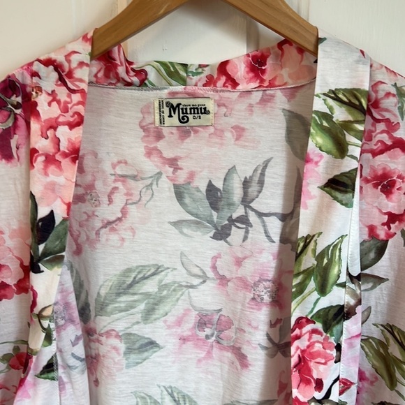 Show Me Your Mumu // Brie Floral Robe in Garden of Blooms Print - Picture 3 of 5